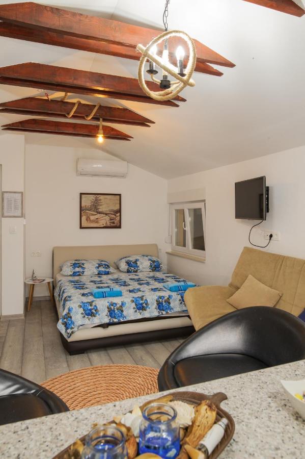 Studio Apartments Kim - Dilberovic Mostar Esterno foto